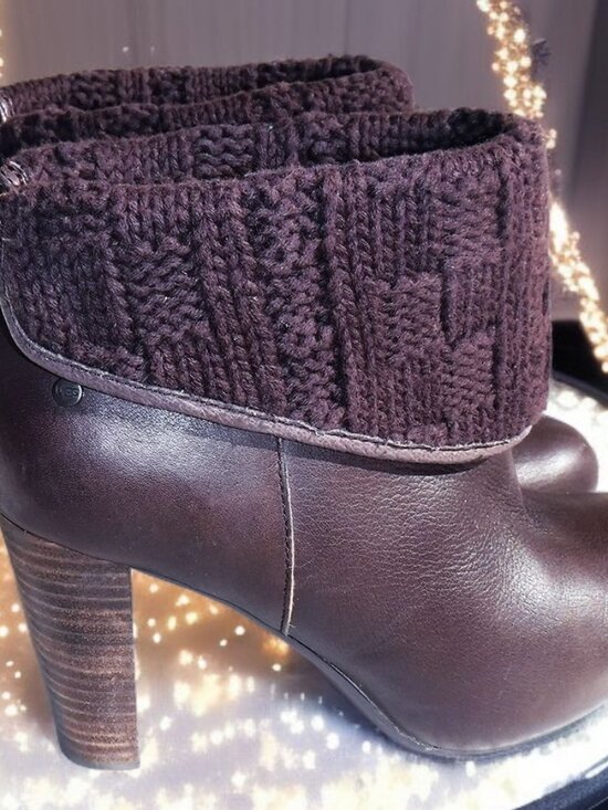 UGG Women’s Brown Leather Knit Cuff Heeled Ankle Boots - Picture 1 of 5
